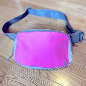 Lululemon Everywhere Belt Bag 1L